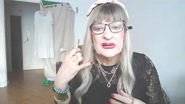 sophytv (Ask my age) - Happy👍