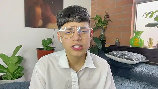 andy_belier23 (M twink) - super cum show