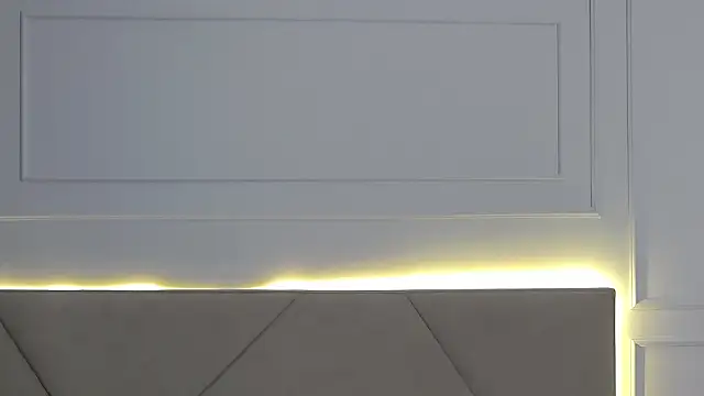 evanova_ - EvaNova_'s free webcam - UK Sex Cams