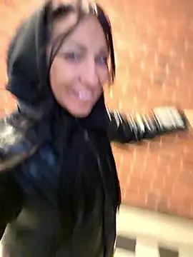 LeticiaWoods live sex cam