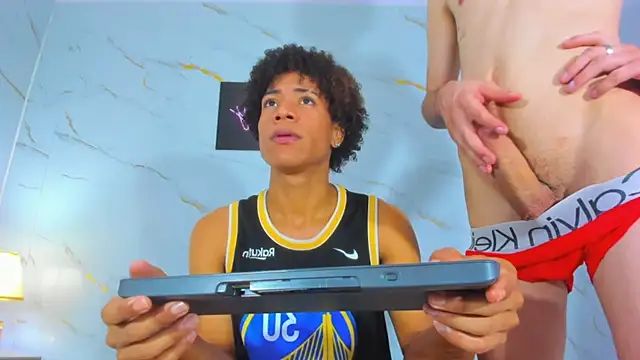 Spicy_guys Live Webcam on Stripchat