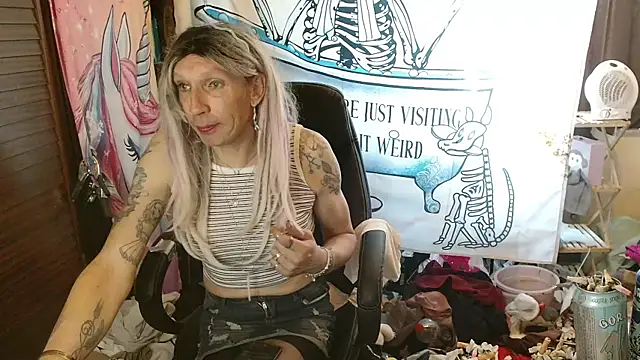 ombeline1 (Ask my age) - add cutter line mark 4