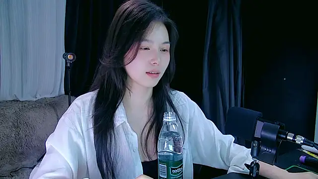 yoyo-o88 - Yoyo-o88's free webcam - UK Sex Cams