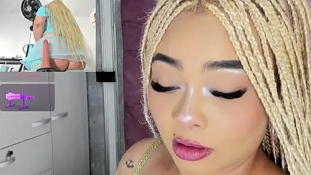 conny__curly - Conny__curly's free webcam