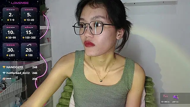 skinny_gracie - Skinny_gracie's free webcam