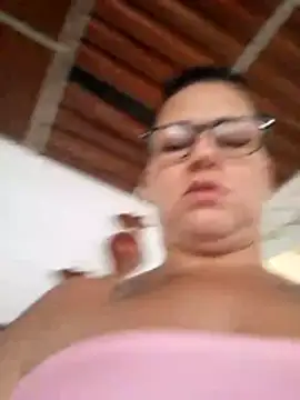 tugordita-hot - Tugordita-hot's free webcam