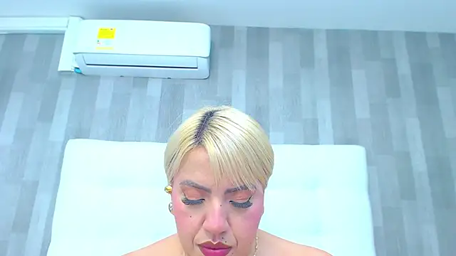 leahmillerr - LeahMillerr's free webcam