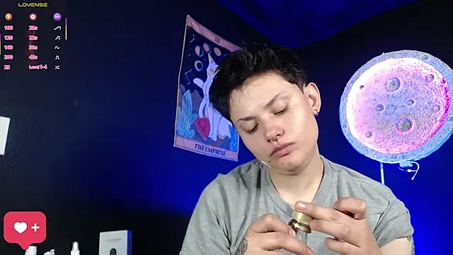 girl_intense444 - Girl_intense444's free webcam - UK Sex Cams