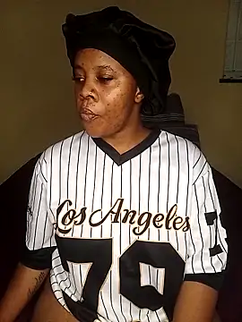 emmylove-xr25 - Emmylove-xr25's free webcam