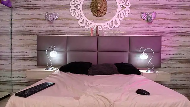 little_mayy - Little_Mayy's free webcam