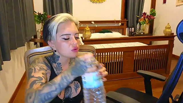 alexandersonxo - Alexandersonxo's free webcam - UK Sex Cams