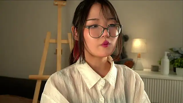 NelleMihalko live sex cam