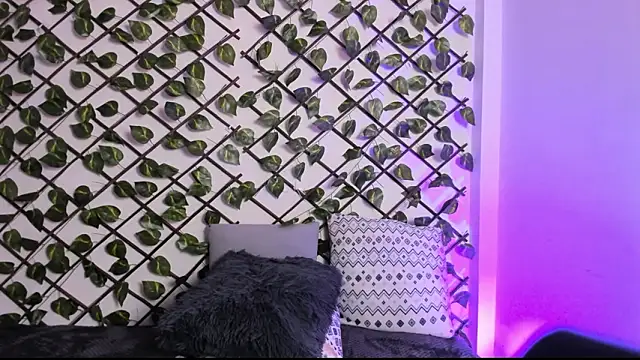 MadelynSmit_ webcam stripchat model stream image