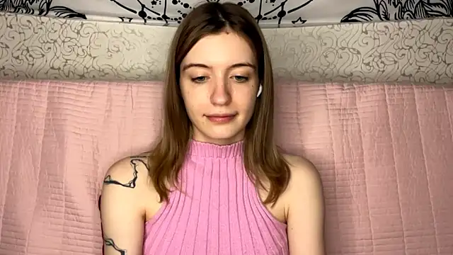 shining_robi - Shining_Robi's free webcam - UK Sex Cams