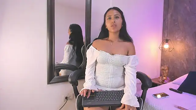 aitana__ - Aitana__'s free webcam - UK Sex Cams