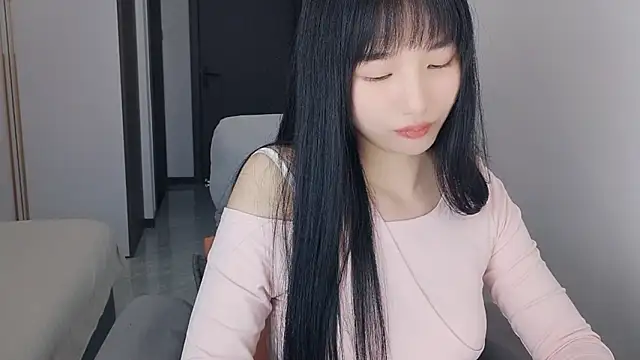 lisa-3333 - Lisa-3333's free webcam