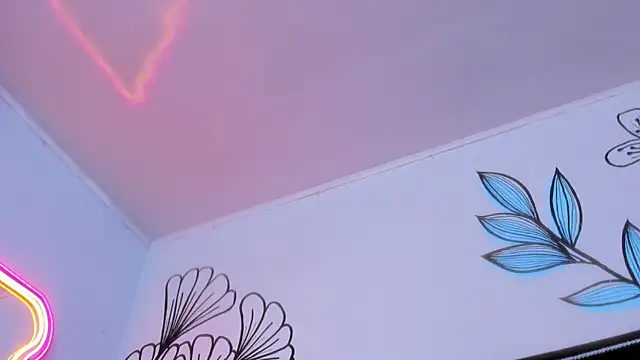 sweet_ariadna_ (F young) - raise my bra and massage tits