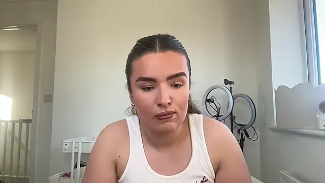 maisiesmithx live sex cam