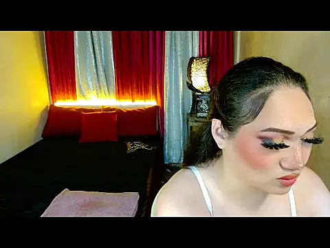 Phenomenal_Shemale live sex cam