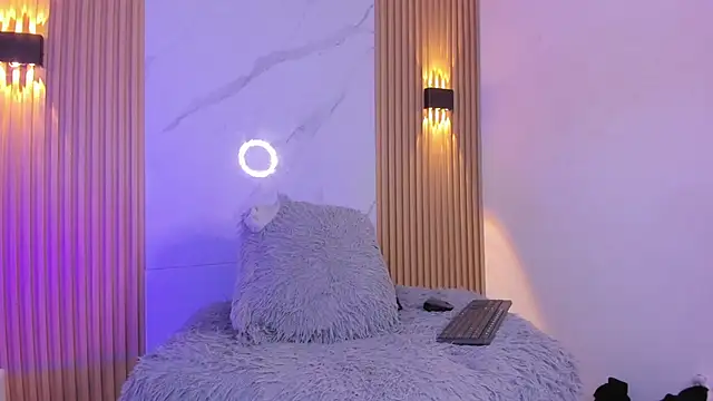 Miss_ElektraNova live sex cam