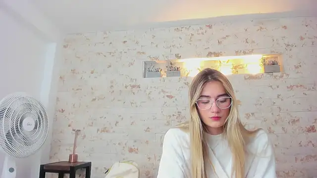 maryy_campbell_ - Maryy_campbell_'s free webcam - UK Sex Cams