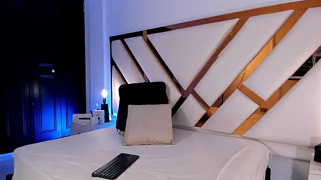 Preview of aron_cruz