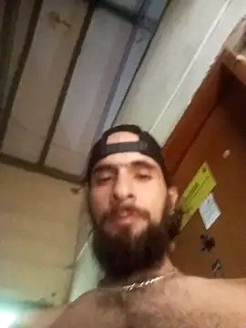 hairy_mannn (M young) - Take off my sweatshirt