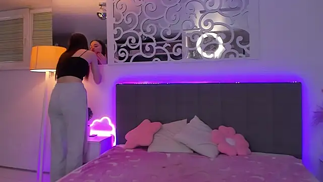 luisaclover (F teen) - to make me cum 🤭