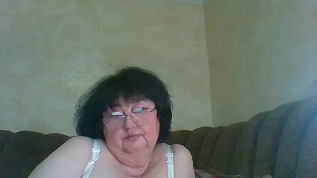 milasky5303 - MilaSky5303's free webcam - UK Sex Cams