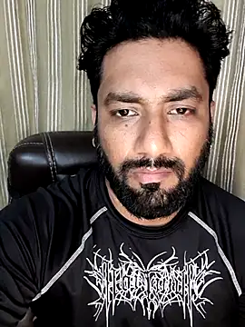 surajkapoor09 (Ask my age) - Seductive Talk ❤️