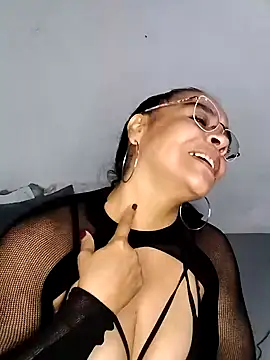 lilymoon- live sex cam