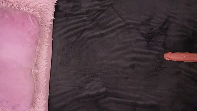 tu_julieta_gh (F young) - bounce boobs