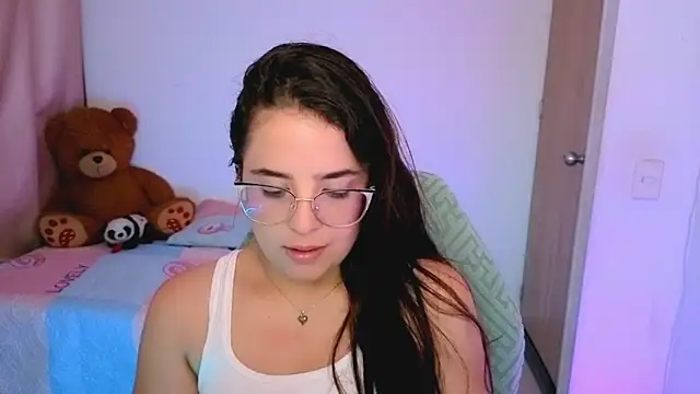 _alicia_z - _alicia_z's free webcam - UK Sex Cams