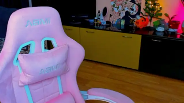 ameli_moon - Ameli_moon's free webcam - UK Sex Cams