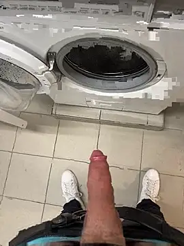 swissboy22 (Ask my age) - Cum in Panties