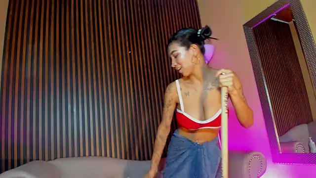 lauraaristizabal (F teen) - give me more pleasure please daddy