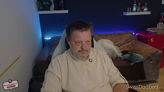 swissdadbod (M mature) - For tickets to meet with Mystery Girl 🤭