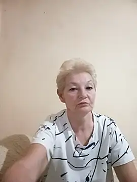 Webcam Model (Calypso-Loove)  is live.Free join now!