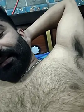 beardkingo (M young) - Remove T shirt