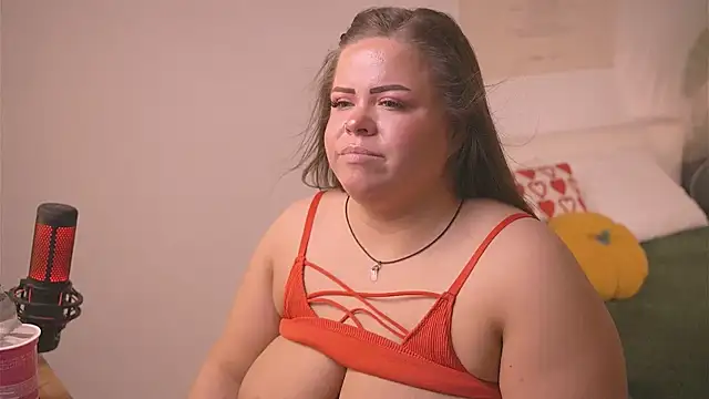 sheila_queen_ (F young) - SIT ON CAM WITH BARE ASS