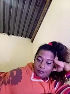 mizzcreator - MiZzCreator's free webcam