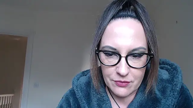 humiliatrixxxx - Humiliatrixxxx's free webcam - UK Sex Cams