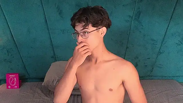 Preview of aaron_eze