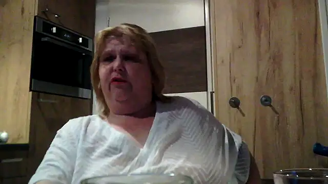 sylviastar46 (Ask my age) - heelijke neukbeurt live