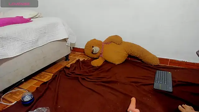 Preview of sweet1girl