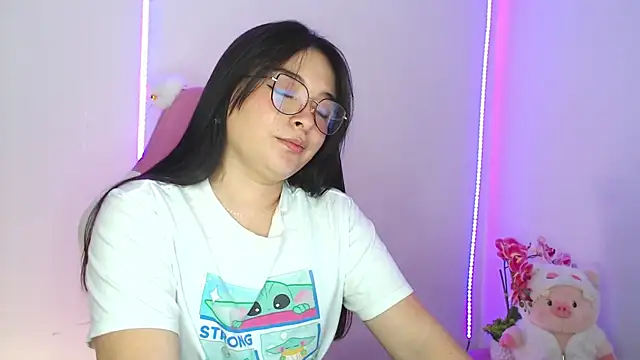 nahia_brm - Nahia_Brm's free webcam - UK Sex Cams