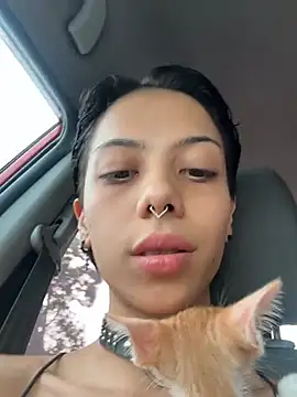 soidai_miiu (F young) - Flash tits👉🏼👈🏼