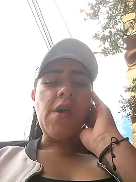 caroline__07 (Ask my age) - TOPLESS ON A BICYCLE FOR 5 MIN ticket