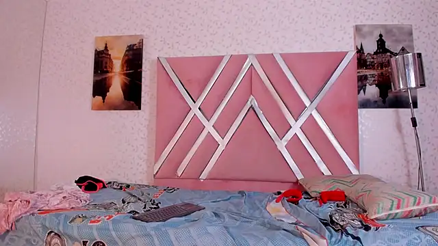 natasha_and_zoe (F milf) - 🔥🎉Show Boobs + 1 Min Control🎉🔥