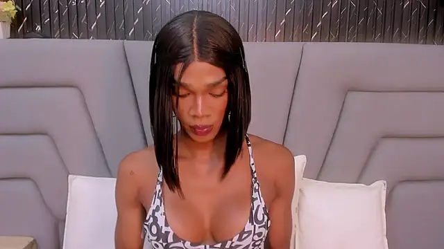 NaomiSteward live sex cam